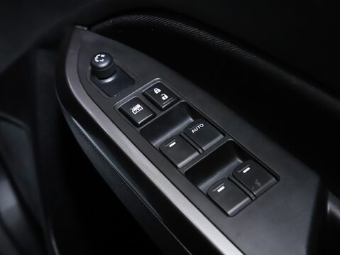Suzuki Vitara 1.5 Hybrid SZ5 5dr AGS 30