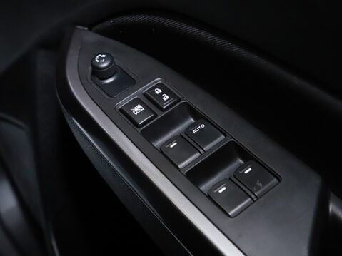 Suzuki Vitara 1.5 Hybrid SZ5 5dr AGS 30