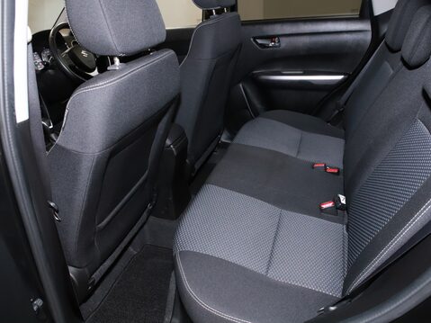 Suzuki Vitara 1.5 Hybrid SZ5 5dr AGS 33