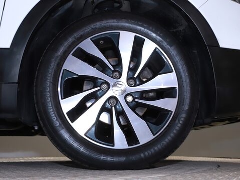 Suzuki SX4 S-Cross 1.4 Boosterjet 48V Hybrid SZ5 5dr 13