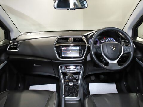Suzuki SX4 S-Cross 1.4 Boosterjet 48V Hybrid SZ5 5dr 17