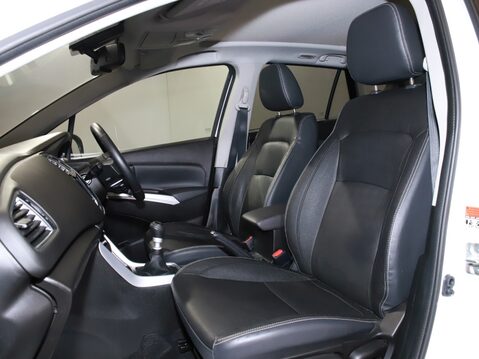 Suzuki SX4 S-Cross 1.4 Boosterjet 48V Hybrid SZ5 5dr 21