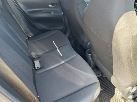 Toyota Aygo X 1.0 VVT-i Exclusive 5dr 31