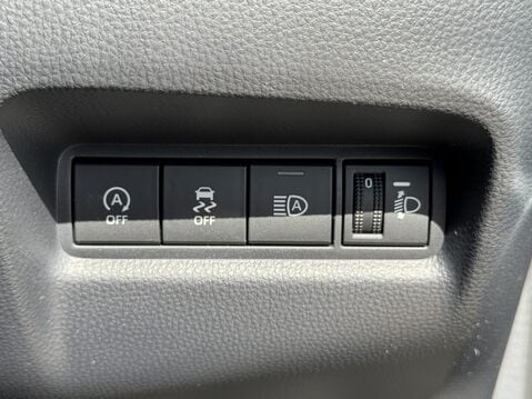 Toyota Aygo X 1.0 VVT-i Exclusive 5dr 29