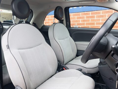Fiat 500 0.9 TwinAir Lounge 3dr 17