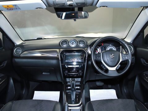 Suzuki Vitara 1.4 Boosterjet SZ5 5dr Auto 17