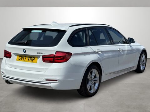 BMW 3 Series 320i Sport 5dr Step Auto 3