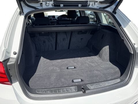 BMW 3 Series 320i Sport 5dr Step Auto 5