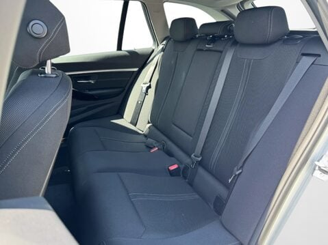 BMW 3 Series 320i Sport 5dr Step Auto 1