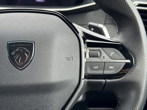 Peugeot 208 1.2 Hybrid 136 GT 5dr e-DSC6 27