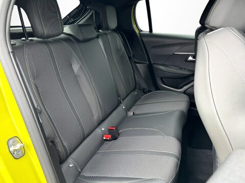 Peugeot 208 1.2 Hybrid 136 GT 5dr e-DSC6 32