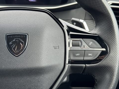 Peugeot 208 1.2 Hybrid 136 GT 5dr e-DSC6 2