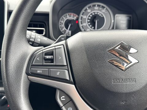 Suzuki Ignis 1.2 Dualjet 12V Hybrid SZ5 5dr CVT 26