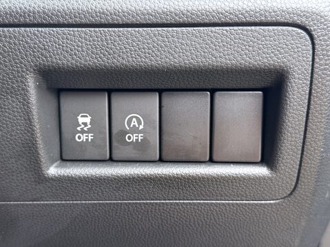 Suzuki Ignis 1.2 Dualjet 12V Hybrid SZ5 5dr CVT 28