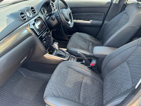 Suzuki Vitara 1.4 Boosterjet 48V Hybrid SZ5 5dr Auto 2