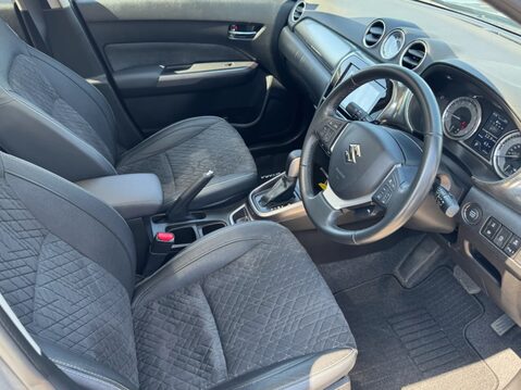 Suzuki Vitara 1.4 Boosterjet 48V Hybrid SZ5 5dr Auto 17