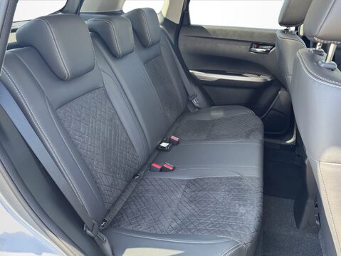 Suzuki Vitara 1.4 Boosterjet 48V Hybrid SZ5 5dr Auto 32