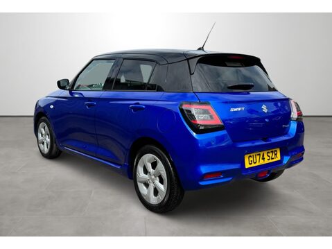 Suzuki Swift 1.2 Mild Hybrid Motion 5dr 8