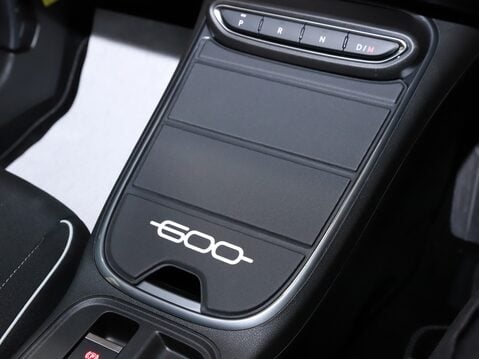 Fiat 600 1.2 Hybrid 48V 5dr eDCT-6 26