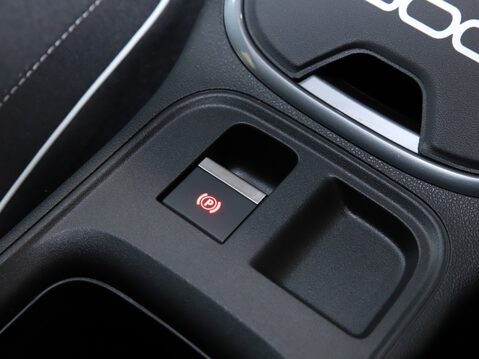 Fiat 600 1.2 Hybrid 48V 5dr eDCT-6 27