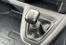 Vauxhall Vivaro 2700 1.5d 120PS Dynamic H1 Van 24