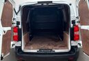 Vauxhall Vivaro 2700 1.5d 120PS Dynamic H1 Van 29