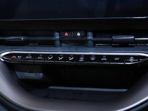 Fiat 500 87kW Giorgio Armani 42kWh 3dr Auto 24