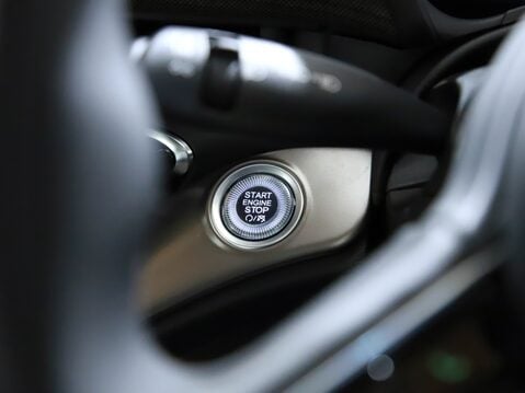 Fiat 500 87kW Giorgio Armani 42kWh 3dr Auto 32