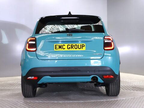 Fiat 600 1.2 Hybrid 48V 5dr eDCT-6 4