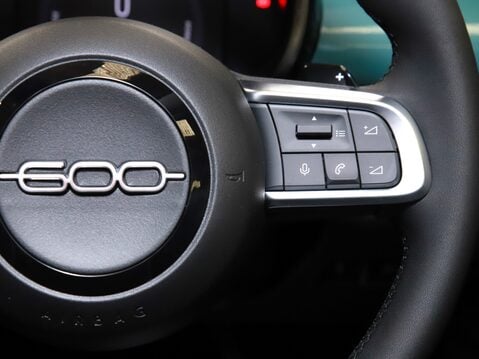 Fiat 600 1.2 Hybrid 48V 5dr eDCT-6 21