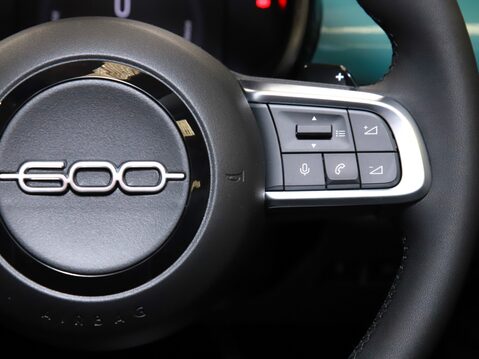 Fiat 600 1.2 Hybrid 48V 5dr eDCT-6 27