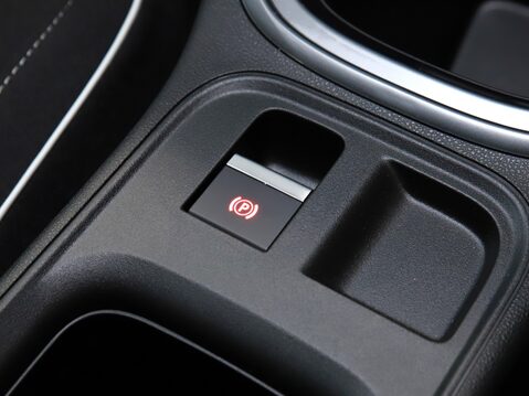 Fiat 600 1.2 Hybrid 48V 5dr eDCT-6 25