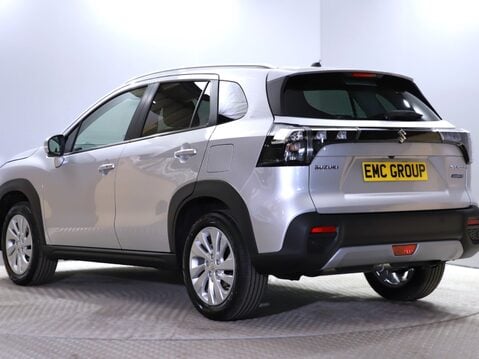 Suzuki S-Cross 1.4 Boosterjet 48V Hybrid Ultra ALLGRIP 5dr 3