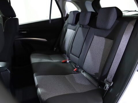 Suzuki S-Cross 1.4 Boosterjet 48V Hybrid Ultra ALLGRIP 5dr 28