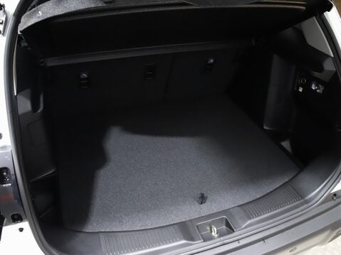 Suzuki S-Cross 1.5 Hybrid Motion 5dr AGS 33