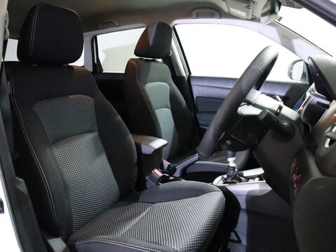 Suzuki Vitara 1.4 Boosterjet Mild Hybrid Motion 5dr 17