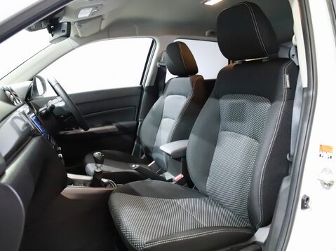 Suzuki Vitara 1.4 Boosterjet Mild Hybrid Motion 5dr 18
