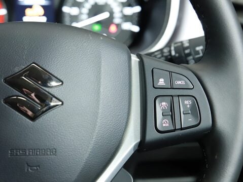 Suzuki Vitara 1.4 Boosterjet Mild Hybrid Motion 5dr 26
