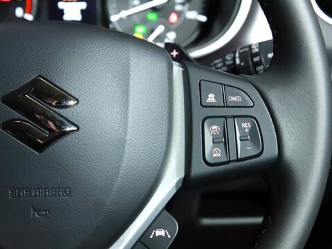 Suzuki Vitara 1.5 Hybrid Motion 5dr AGS 21