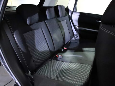 Suzuki Vitara 1.5 Hybrid Motion 5dr AGS 25