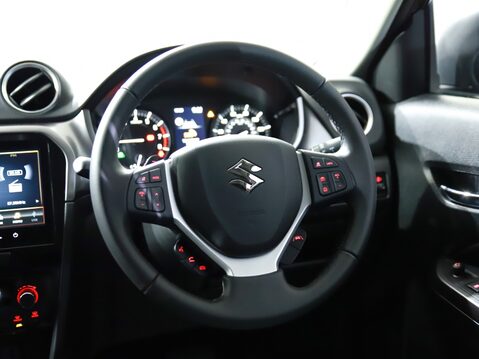 Suzuki Vitara 1.5 Hybrid Motion 5dr AGS 12