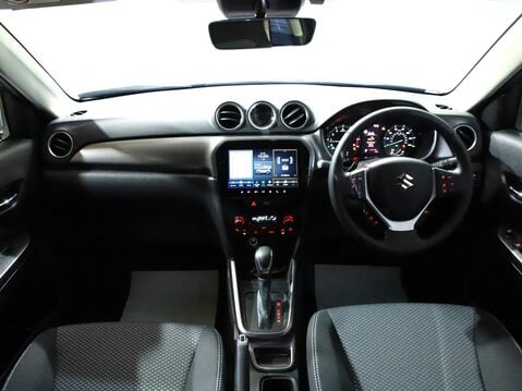 Suzuki Vitara 1.5 Hybrid Motion 5dr AGS 10