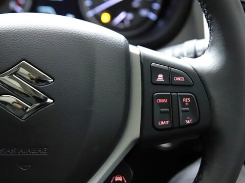 Suzuki S-Cross 1.4 Boosterjet 48V Hybrid Ultra ALLGRIP 5dr 30