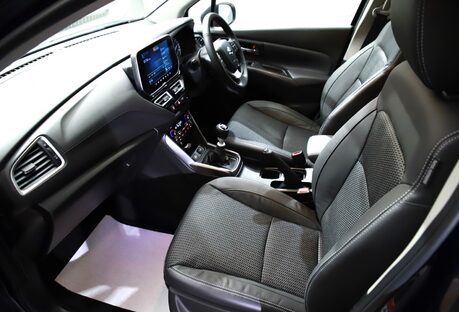 Suzuki S-Cross 1.4 Boosterjet 48V Hybrid Ultra ALLGRIP 5dr
