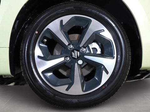 Suzuki Swift 1.2 Mild Hybrid Ultra ALLGRIP 5dr 11
