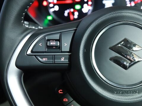 Suzuki Swift 1.2 Mild Hybrid Ultra ALLGRIP 5dr 26