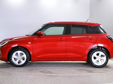 Suzuki Swift 1.2 Mild Hybrid Motion 5dr 7