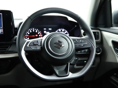 Suzuki Swift 1.2 Mild Hybrid Motion 5dr 17