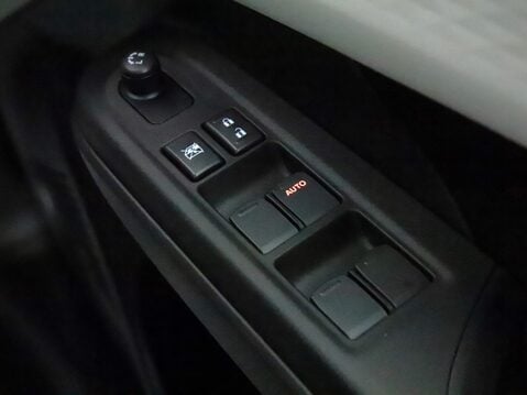 Suzuki Swift 1.2 Mild Hybrid Motion 5dr 34