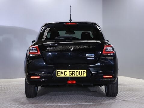 Suzuki Swift 1.2 Mild Hybrid Motion 5dr 8